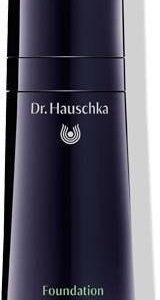 Dr. Hauschka Meikkivoide Almond 02